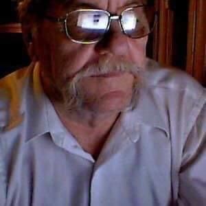 Meet your Posher, Larry